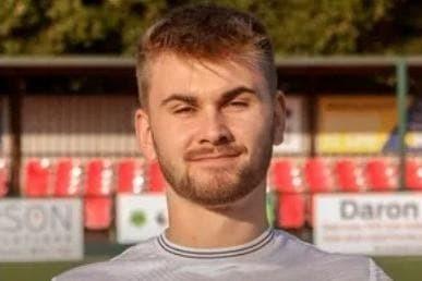 创伤性的, ue 创伤性的, ue